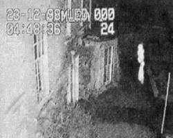 The house is said to be haunted. In 1999 a white figure was captured on CCTV in the house. Some theory suggests that was the daughter of the former ow